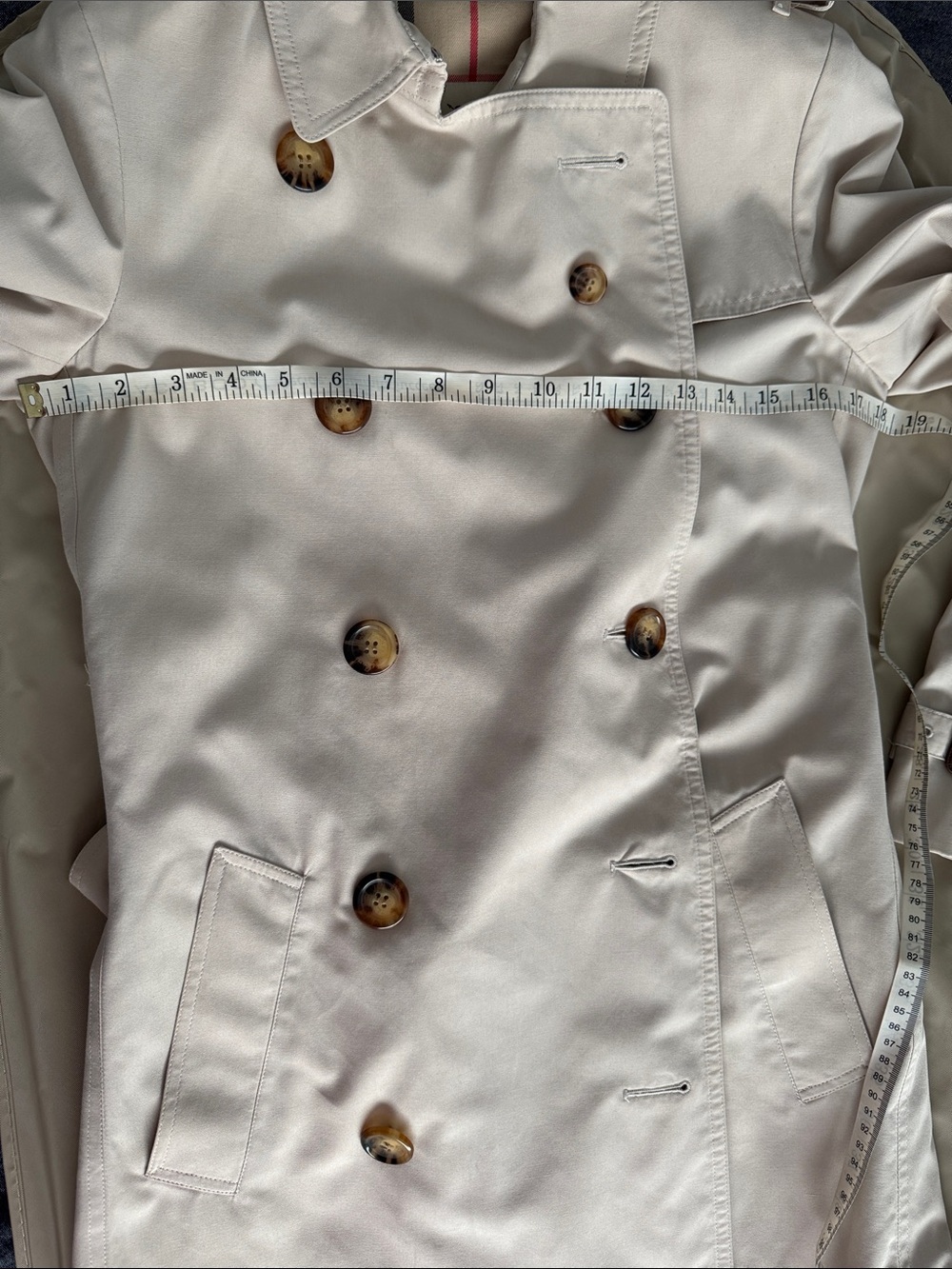 Burberry Kensington Trench Coat - Picture 14 of 15